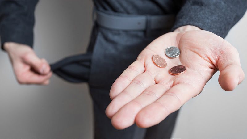 broke money management