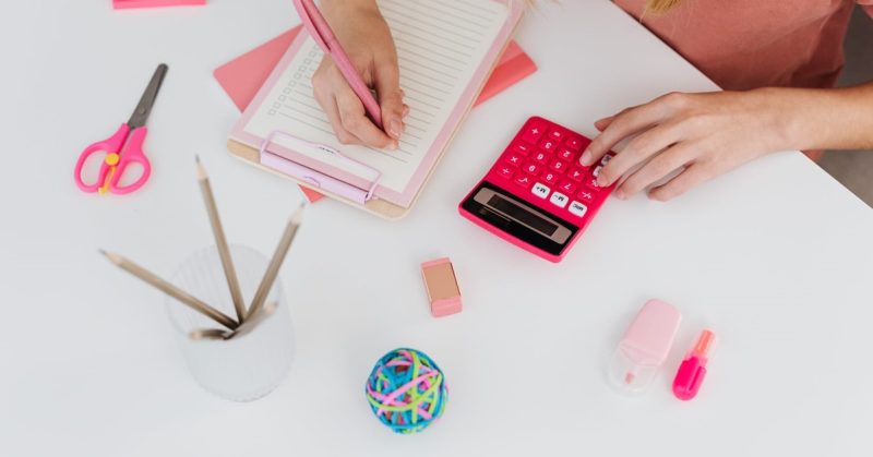 Everything You Need To Know To Understand The Girl Math Logic